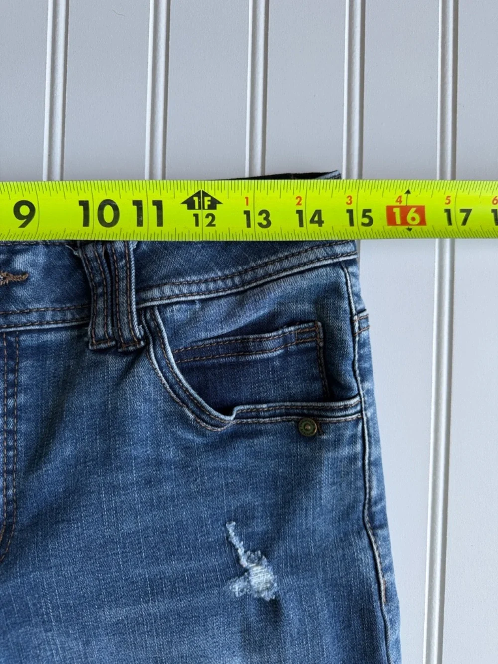 Democracy Jeans Womens 6 Blue Ab Technology Mid Rise Straight Leg Crop Fray Hem - Picture 5 of 10